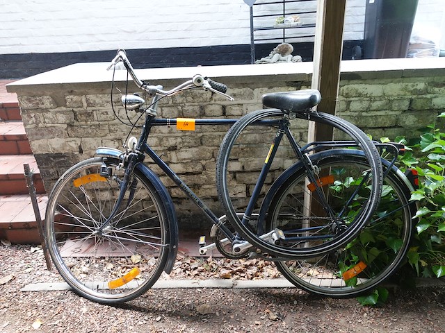 Oude herenfiets superia + damesfiets raleigh - afbeelding 4 van  5