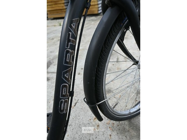 Oude herenfiets - afbeelding 3 van  5
