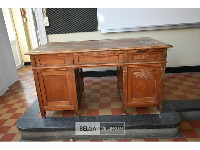 Oude houten bureau - afbeelding 2 van  6
