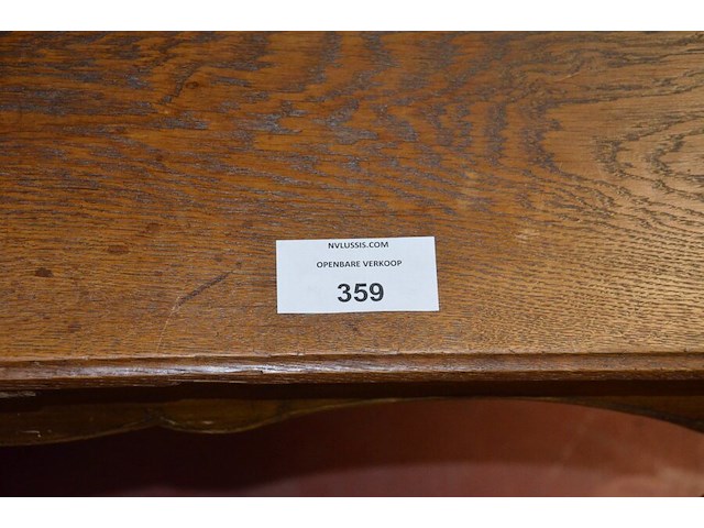 Oude houten tafel afm; 100x70x70, antieke wandtafel afm. 100x30x70, 2 clubzetels roze stoffen zit en rug, groen stoffen zetel met armleuning - afbeelding 5 van  17