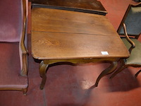Oude houten tafel afm; 100x70x70, antieke wandtafel afm. 100x30x70, 2 clubzetels roze stoffen zit en rug, groen stoffen zetel met armleuning - afbeelding 12 van  17