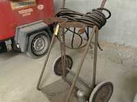 Oude kar voor gasflessen - afbeelding 2 van  2