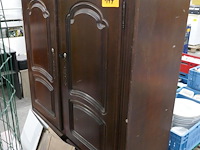 Oude kast en dergelijken - afbeelding 1 van  4