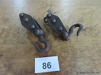 Oude katrollen - afbeelding 1 van  3