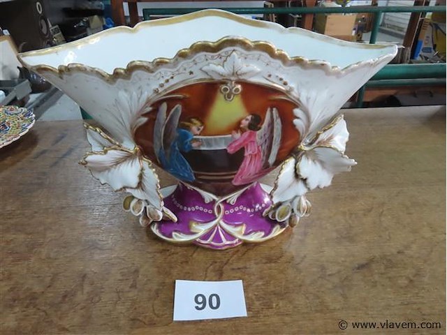 Oude kelkvaas religieus 40x19 h24cm - afbeelding 1 van  3