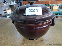 Oude keramieken terrine - afbeelding 1 van  3