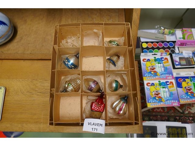 Oude kerstballen - afbeelding 1 van  1