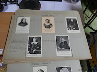 Oude kledingdracht - afbeelding 1 van  6