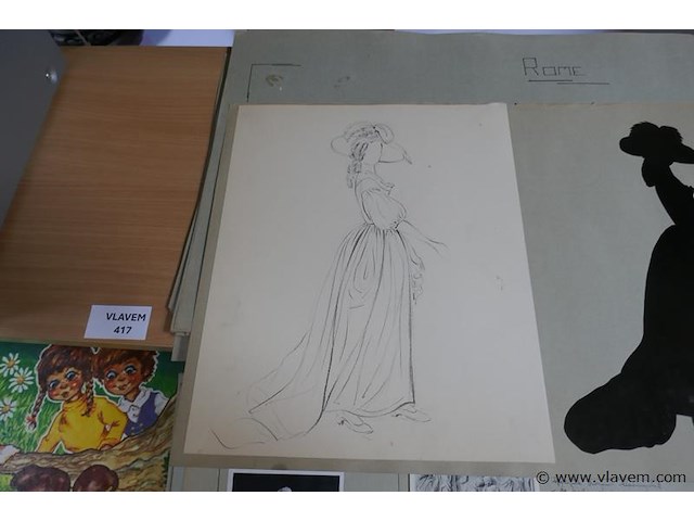 Oude kledingdracht - afbeelding 5 van  6