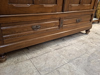 Oude kleerkast - afbeelding 2 van  3