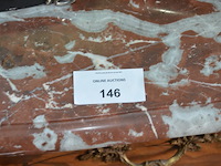 Oude ladenkast 3 laden met marmeren blad en koper beslag afm. 110x85x50, houten tafeltje - afbeelding 4 van  8