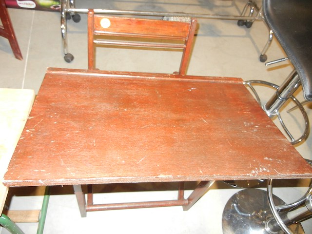 Oude lessenaar - afbeelding 1 van  2