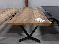 Oude massieve eiken tafel - afbeelding 1 van  4