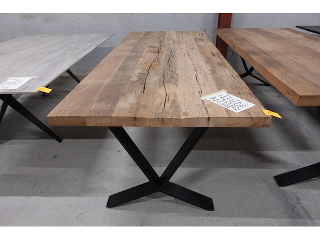 Oude massieve eiken tafel - afbeelding 1 van  4