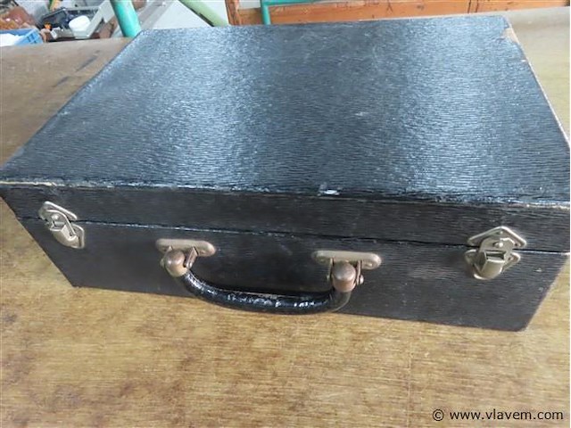 Oude mega-bestraler - afbeelding 6 van  6