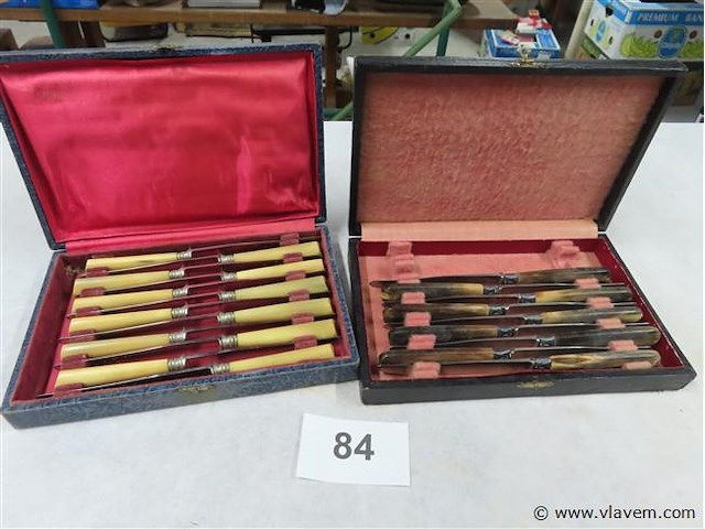 Oude messen - afbeelding 1 van  3