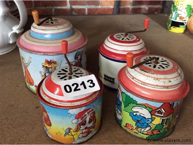 Oude muziekdoosjes - afbeelding 1 van  2