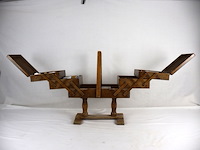 Oude naaidoos - afbeelding 3 van  5