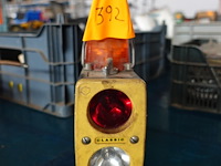 Oude noodseinlantaarn - afbeelding 1 van  2