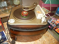 Oude pick up speler - afbeelding 1 van  1