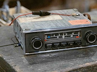 Oude radio mercedes - afbeelding 1 van  1