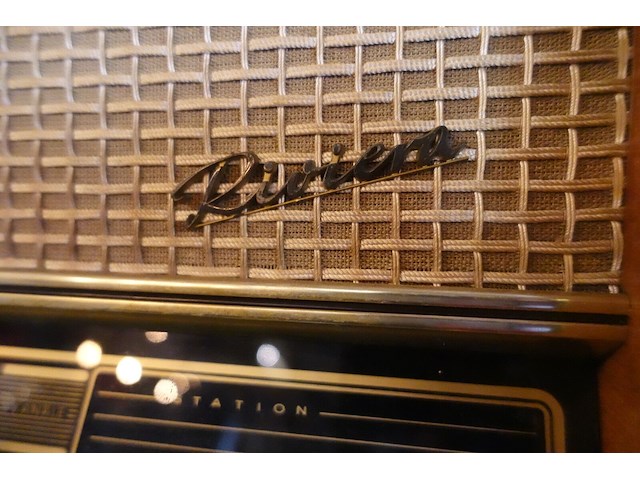 Oude radio riviera - afbeelding 2 van  3