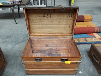 Oude reiskoffer - afbeelding 2 van  4