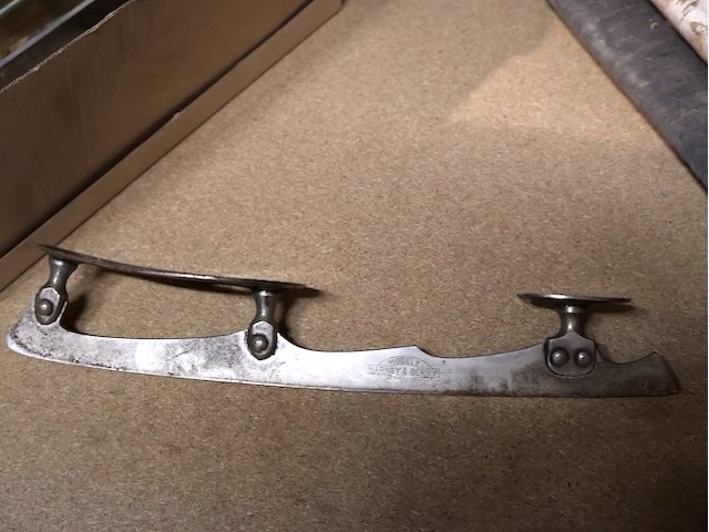 Oude rol- & ijsschaatsen - afbeelding 4 van  5