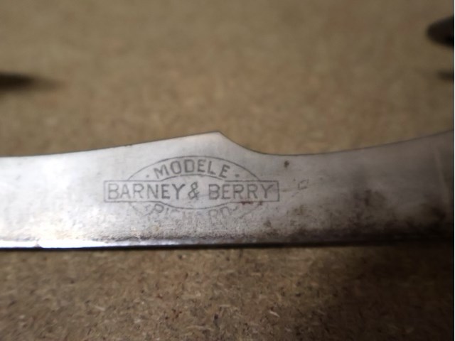 Oude rol- & ijsschaatsen - afbeelding 5 van  5