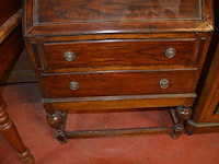 Oude secretaire 2 laden 1 valdeur, nachtkastje 1 deur 1 lade wit marmeren blad - afbeelding 6 van  8