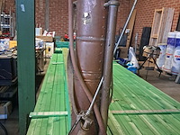 Oude sproeipomp in koper - afbeelding 5 van  5
