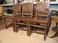 Oude stoel (x6) - afbeelding 1 van  6