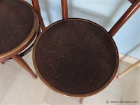 Oude stoelen 2 stuks - afbeelding 2 van  2