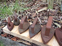 Oude strijkijzers - afbeelding 2 van  4