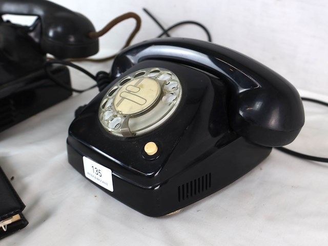 Oude telefoon (x2) - afbeelding 3 van  4