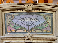 Oude voordeur 1903 in eik met brandglas, smeedwerk en vitreau in art-deco - afbeelding 4 van  7