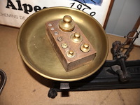 Oude weegschaal - afbeelding 4 van  5