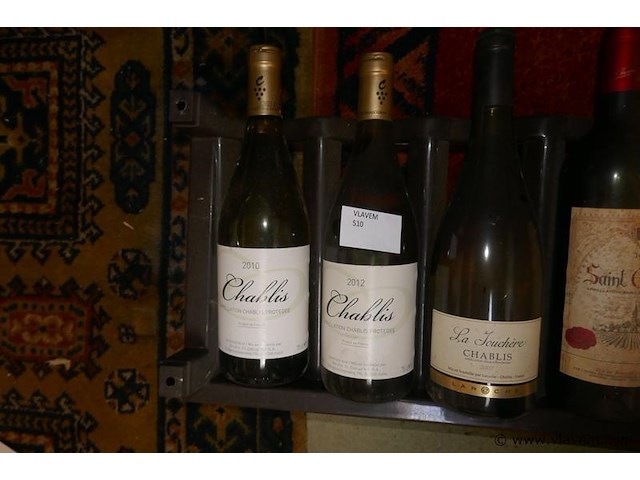 Oude wijnen chablis 2007-2010-2012 - afbeelding 1 van  1
