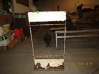 Oude winkeldisplay - afbeelding 2 van  2