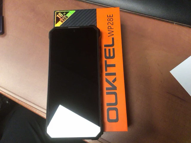 Oukitel wp28e gsm - afbeelding 2 van  3
