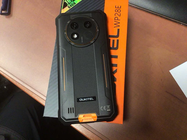 Oukitel wp28e gsm - afbeelding 1 van  3