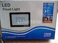 Outdoor halogeen led-spotlight/lamp 240 x 195 x 25 [mm] - afbeelding 2 van  3