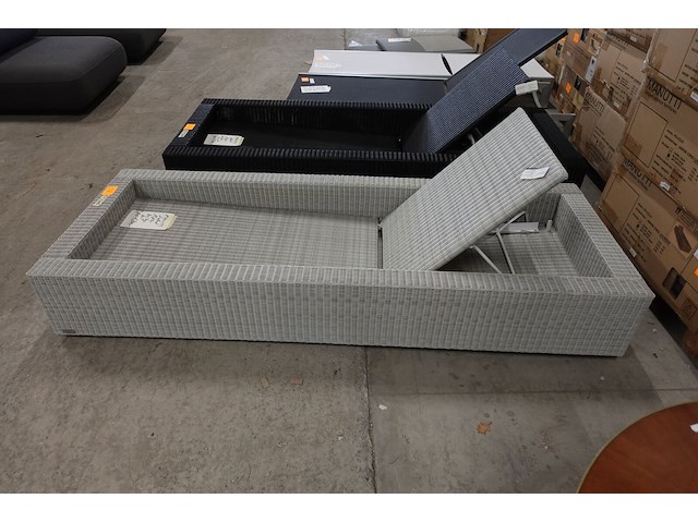 Outdoor lounge gescova + salontafel - afbeelding 42 van  131