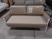 Outdoor lounge jardinico