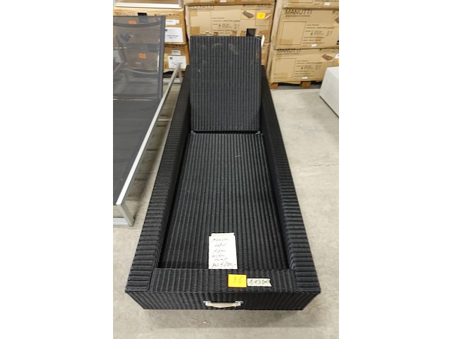 Outdoor salon manutti - afbeelding 40 van  124