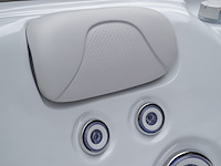 Outdoor spa 5-persoons 220x220x90 cm - sneeuwwit bad met antraciete zijkant - incl. bluetooth - afbeelding 8 van  11