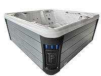 Outdoor spa 5-persoons 220x220x90 cm -sneeuwwit bad met zwarte zijkant - incl. bluetooth - afbeelding 3 van  8