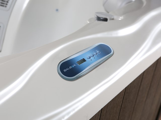 Outdoor spa 7-persoons 220x220x90 cm - wit bad met donkerbruine zijkant - incl. bluetooth - afbeelding 5 van  12