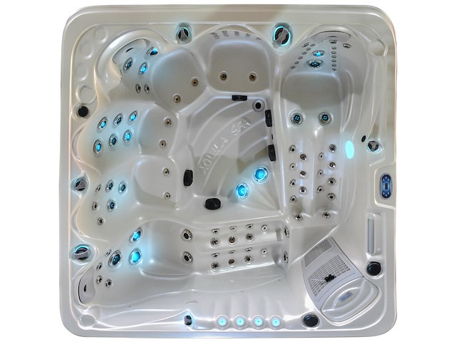 Outdoor spa - afbeelding 17 van  17