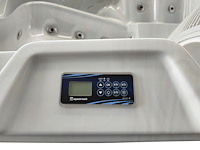 Outdoor spa - afbeelding 8 van  8